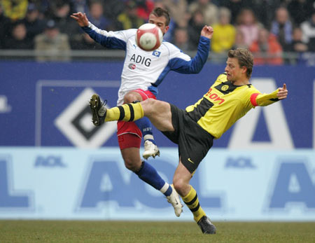 同的战术执 同的战术执